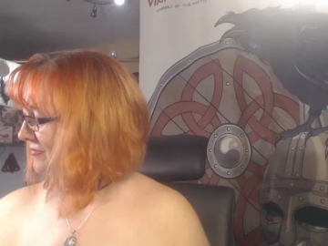 Titten_Luder 18-11-2021 Topless 